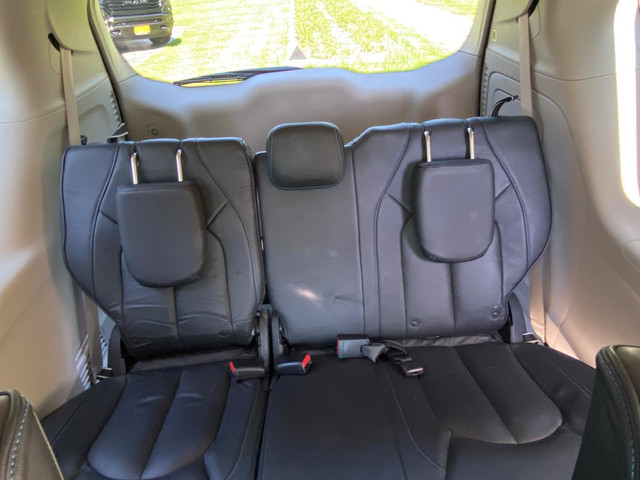 Chrysler Voyager Pacifica 3.6L Touring Plug-in Hybride