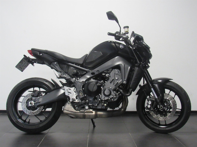 yamaha-mt-09-abs