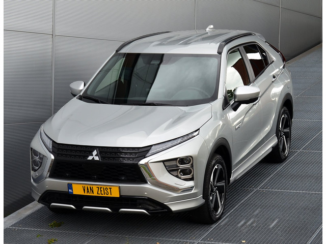 mitsubishi-eclipse-cross-phev-2.4-executive-4wd---plug-in-hybrid---all-season-banden---adaptief-cruise---fabriekgarantie-tot-28-12-2031---all-in-rijklaa