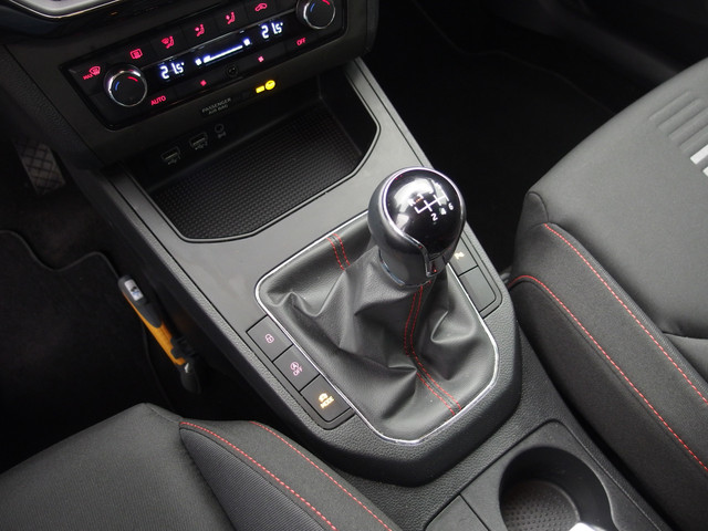 Seat Ibiza 1.0 TSI 116PK FR Business Intense BEATS AUDIO   CAMERA   CARPLAY   NAVI   CLIMA   PDC   BLUETOOTH   ACC   NL-AUTO