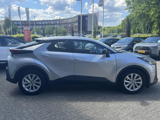 toyota-c-hr-1.8-hybrid-140-blind-spot-17--lm-velgen-camera-navi-ad-cruise-apple-android-nl-auto