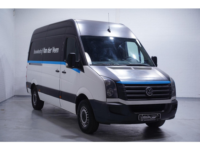 volkswagen-crafter-2.0-tdi-136-pk-l2h2-airco--camera-trekhaak-met-opstap--3-zits--apk-02-2026