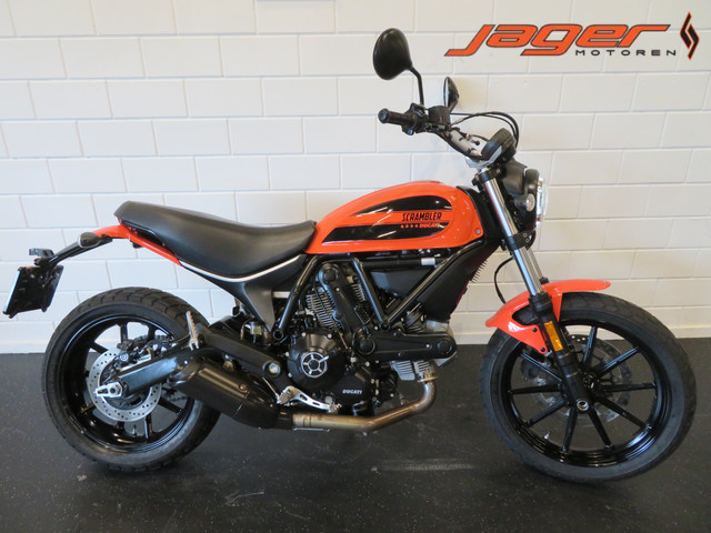 ducati-scrambler-sixty-2-nieuwstaat-