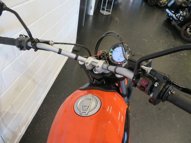 Ducati Scrambler SIXTY 2 NIEUWSTAAT!