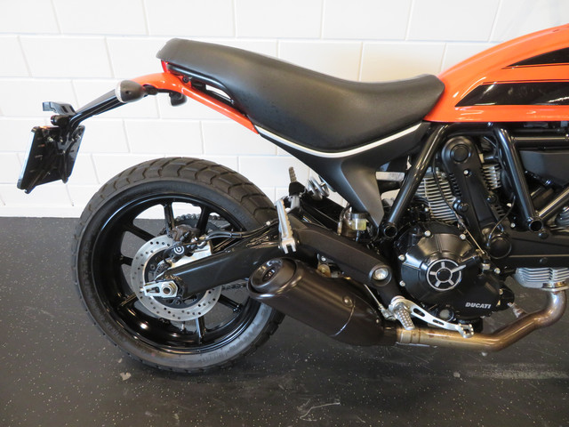 Ducati Scrambler SIXTY 2 NIEUWSTAAT!