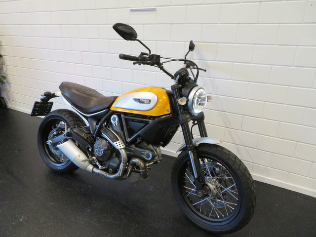 Ducati Scrambler 800 ABS TOP! HISTORIE...