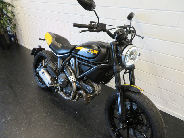 Ducati Scrambler 800 FULL THROTTLE TERMI!