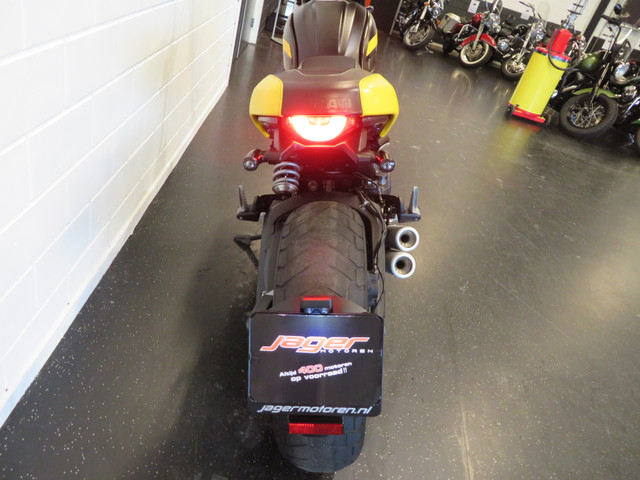 Ducati Scrambler 800 FULL THROTTLE TERMI!