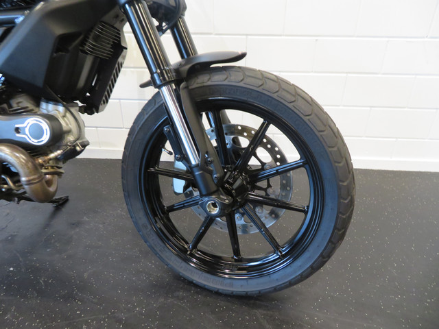 Ducati Scrambler 800 FULL THROTTLE TERMI!
