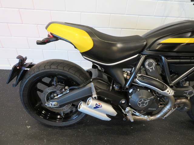 Ducati Scrambler 800 FULL THROTTLE TERMI!
