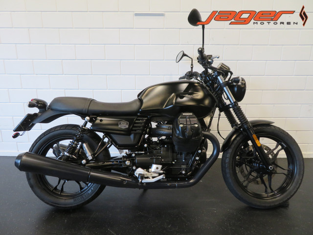 moto-guzzi-v7-stone-v-7-iii-perfect--