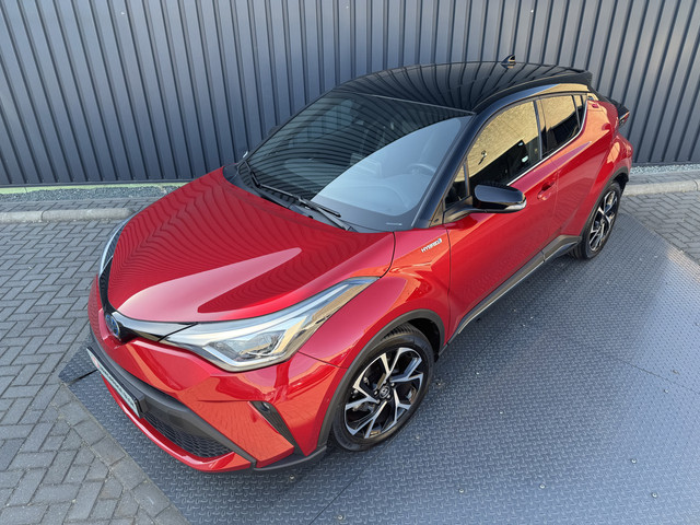 toyota-c-hr-1.8-hybrid-executive---bi-tone---leer-alcantara---trekhaak---jbl---led---rijklaar--
