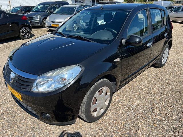 dacia-sandero-1.2-laurate