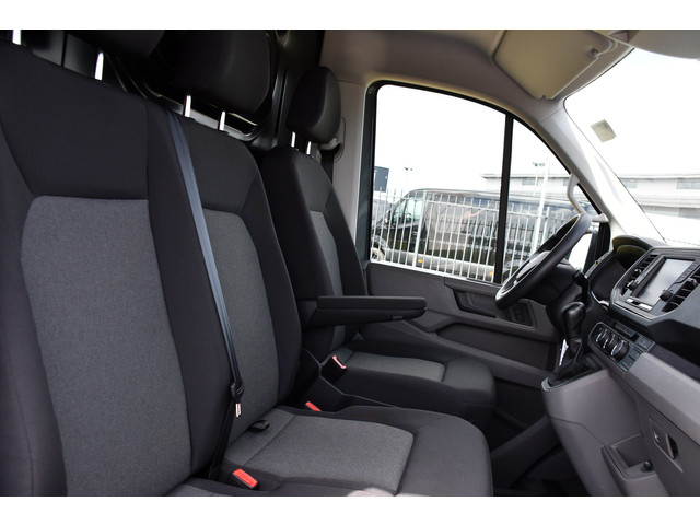 Volkswagen Crafter 35 2.0 TDI L3H3 Highline Camera, Carplay, LED, 140pk, Automaat, Voorruit verwarming, Uniek!