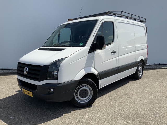 volkswagen-crafter-35-2.0-tdi-l1h1-airco-cruise-3-zits-trekhaak-2000-kg-imperiaal--trap-navi-opstap-euro-5