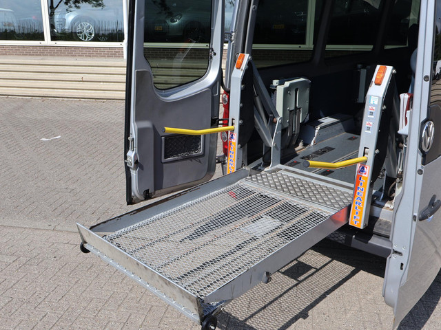 Volkswagen Crafter 35 2.5 TDI L3H2 *EXCL. BTW* 9-PERS. ROLSTOEL INVALIDE LIFT + AIRCO | CRUISE CONTROL