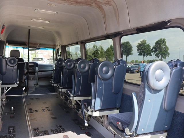 Volkswagen Crafter 35 2.5 TDI L3H2 *EXCL. BTW* 9-PERS. ROLSTOEL INVALIDE LIFT + AIRCO | CRUISE CONTROL