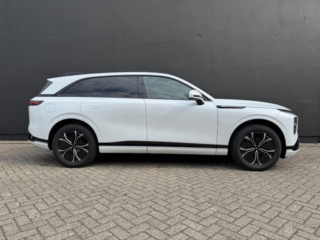 xpeng-g9-rwd-standard-range-78-kwh-460km--trekhaak--xpilot