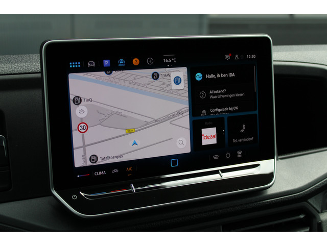 Volkswagen Crafter 30 2.0 TDI L3H3 140pk - Navigatie - DAB - Geveerde Stoel - Camera - Carplay - Rijklaar