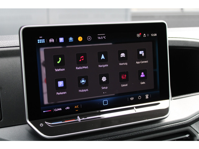 Volkswagen Crafter 30 2.0 TDI L3H3 140pk - Navigatie - DAB - Geveerde Stoel - Camera - Carplay - Rijklaar