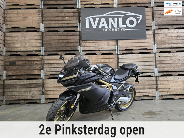 tr-motor-tr125-2-gp-zwart-goud-digitaal-dashbord-led-rijbewijs-a1en-a2----nieuw--btw--2x-