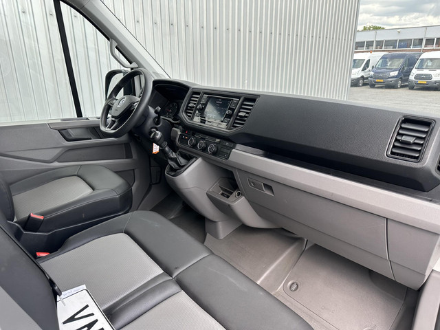 Volkswagen Crafter 35 2.0 TDI L4H3*A C*CRUISE*HAAK*CAM*CARPLAY*3PERS*