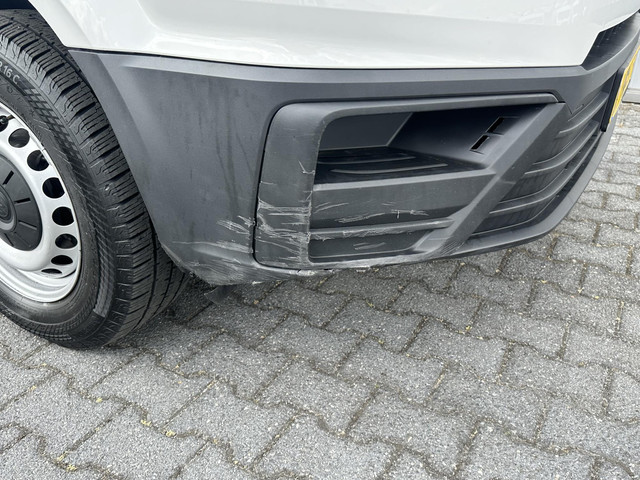 Volkswagen Crafter 35 2.0 TDI L4H3*A C*CRUISE*HAAK*CAM*CARPLAY*3PERS*