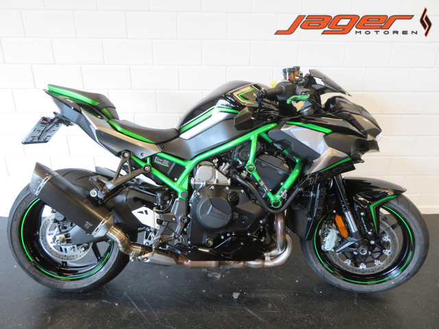 kawasaki-z-h2-topstaat--hulk-edition-