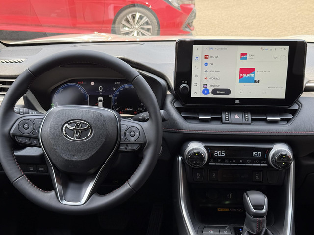 Toyota RAV4 2.5 Plug-in Hybrid AWD Limited Edition UIT VOORRAAD LEVERBAAR! STOELVERWARMING VOOR + ACHTER 360CAM NL-AUTO V+A PRK SNSR