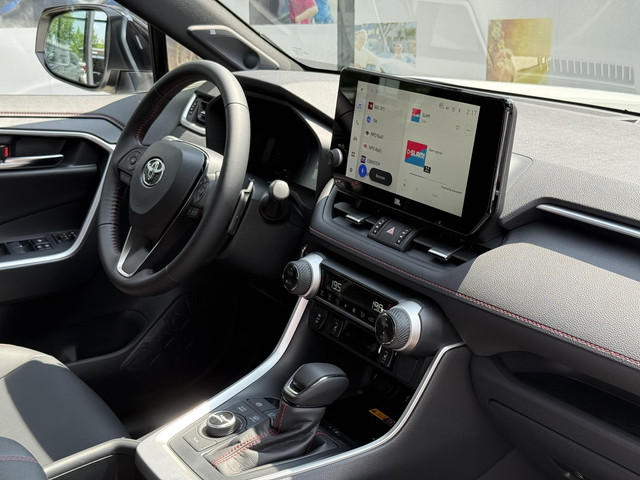 Toyota RAV4 2.5 Plug-in Hybrid AWD Limited Edition UIT VOORRAAD LEVERBAAR! STOELVERWARMING VOOR + ACHTER 360CAM NL-AUTO V+A PRK SNSR