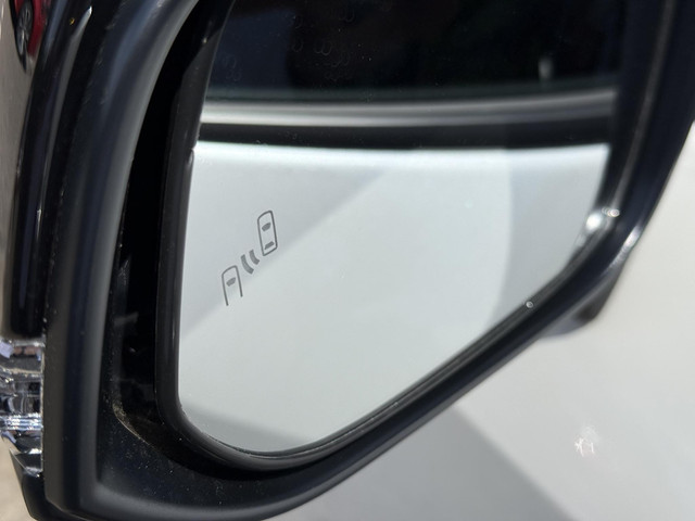 Toyota RAV4 2.5 Plug-in Hybrid AWD Limited Edition UIT VOORRAAD LEVERBAAR! STOELVERWARMING VOOR + ACHTER 360CAM NL-AUTO V+A PRK SNSR