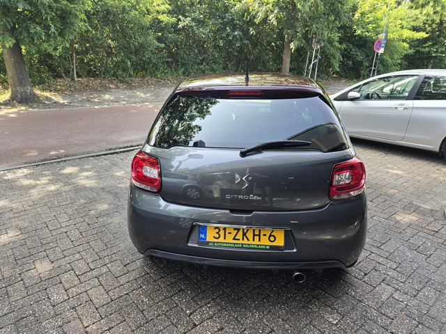 Citroen DS3 1.2 VTi Chic | 12MND GARANTIE | AIRCO | CRUISE | NIEUWE APK | PDC |NAVI |