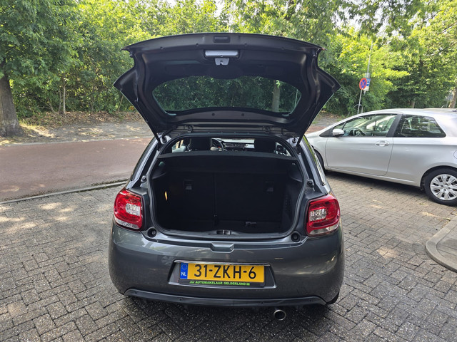 Citroen DS3 1.2 VTi Chic | 12MND GARANTIE | AIRCO | CRUISE | NIEUWE APK | PDC |NAVI |