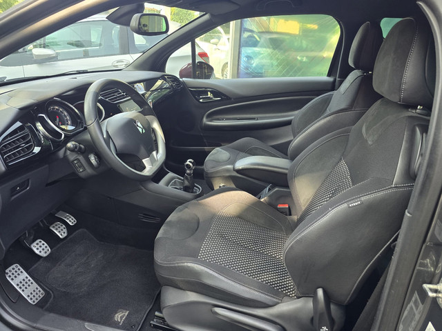 Citroen DS3 1.2 VTi Chic | 12MND GARANTIE | AIRCO | CRUISE | NIEUWE APK | PDC |NAVI |