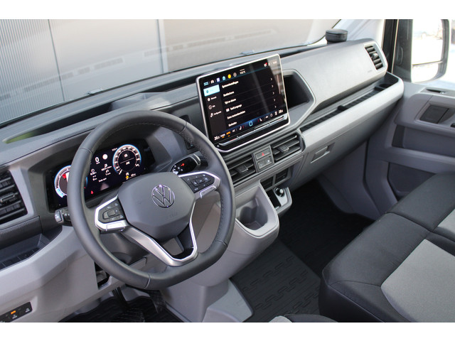 Volkswagen Crafter 35 2.0 TDI L3H2 177pk - Facelift - Navigatie - LED - Geveerde stoel - Virtual cockpit - Camera - Verwarmd stuur - Stoelverwarmin
