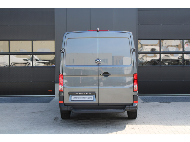 Volkswagen Crafter 35 2.0 TDI L3H2 177pk - Facelift - Navigatie - LED - Geveerde stoel - Virtual cockpit - Camera - Verwarmd stuur - Stoelverwarmin
