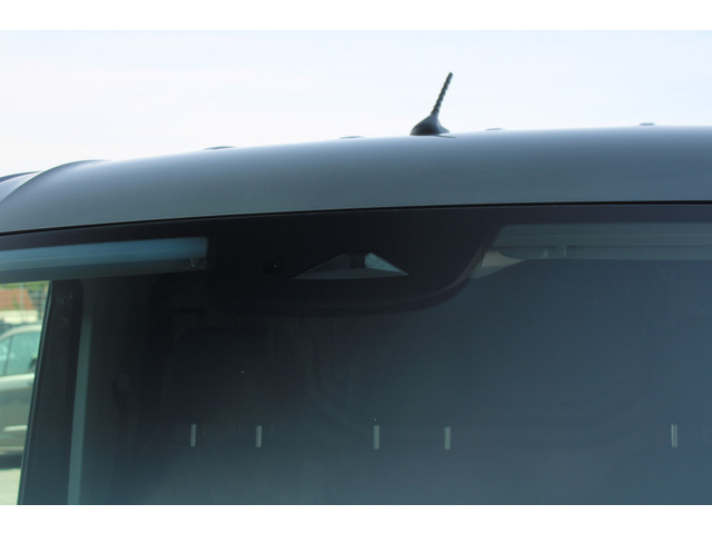 Volkswagen Crafter 35 2.0 TDI L3H2 177pk - Facelift - Navigatie - LED - Geveerde stoel - Virtual cockpit - Camera - Verwarmd stuur - Stoelverwarmin