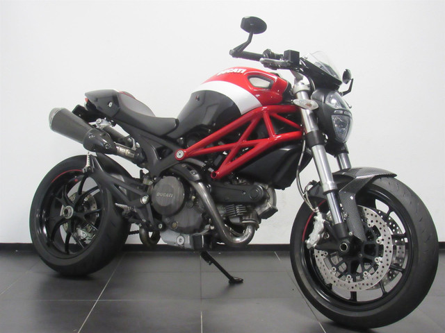Ducati Monster 796 ABS