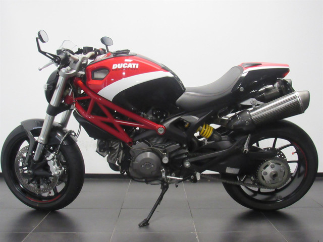 Ducati Monster 796 ABS