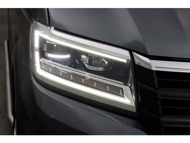 Volkswagen Crafter 35 2.0 TDI 140pk L3H3 (L2H2) DSG-Automaat Highline LED ACC Laadklep 500kg 01-2022