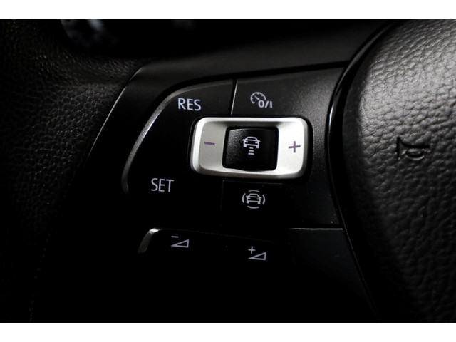 Volkswagen Crafter 35 2.0 TDI 140pk L3H3 (L2H2) DSG-Automaat Highline LED ACC Laadklep 500kg 01-2022