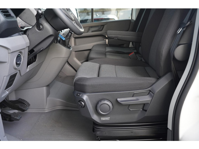 Volkswagen Crafter 2.0 TDI 140 pk L4H3 Airco, Cruise Control Geveerde Stoel, PDC V+A, 3-Zits, Nieuw Overjarig