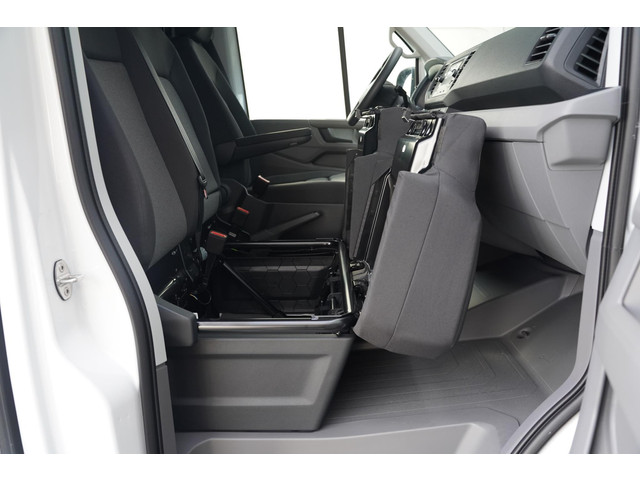 Volkswagen Crafter 2.0 TDI 140 pk L4H3 Airco, Cruise Control Geveerde Stoel, PDC V+A, 3-Zits, Nieuw Overjarig