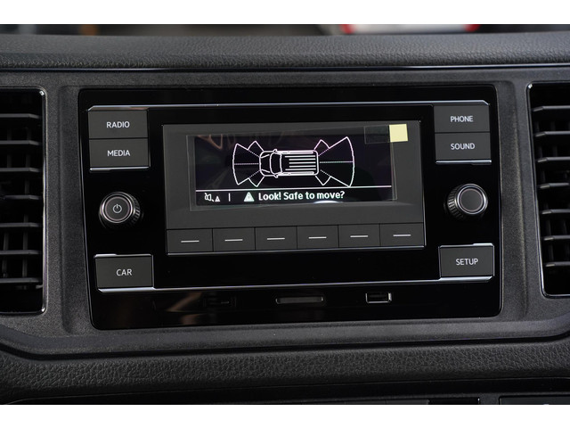 Volkswagen Crafter 2.0 TDI 140 pk L4H3 Airco, Cruise Control Geveerde Stoel, PDC V+A, 3-Zits, Nieuw Overjarig