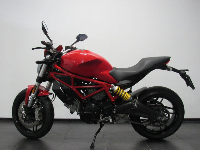 Ducati Monster 797