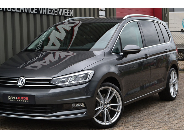 Volkswagen Touran 1.4 TSI DSG Highline LED ACC Trekhaak Automaat