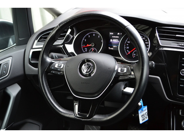 Volkswagen Touran 1.4 TSI DSG Highline LED ACC Trekhaak Automaat