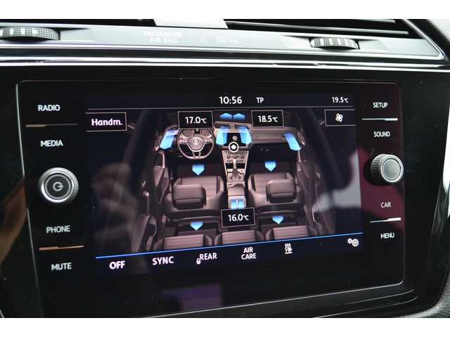 Volkswagen Touran 1.4 TSI DSG Highline LED ACC Trekhaak Automaat