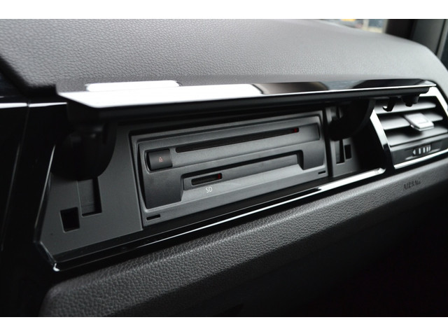 Volkswagen Touran 1.4 TSI DSG Highline LED ACC Trekhaak Automaat
