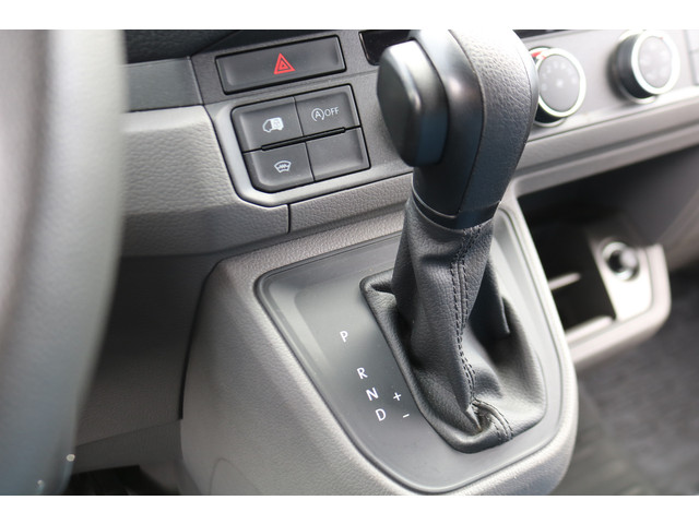 Volkswagen Crafter 2.0 TDI 140pk L3 H2 Automaat Navigatie Camera Led